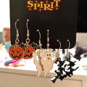 Halloween earrings!